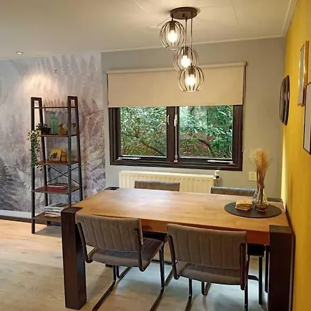 Boschalet Noord Veluwe Chalet *